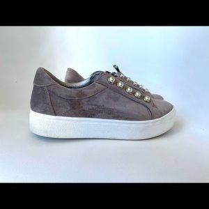 Steve Madden Sneakers